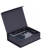 Szklane trofeum z grawerem – elegancka nagroda firmowa